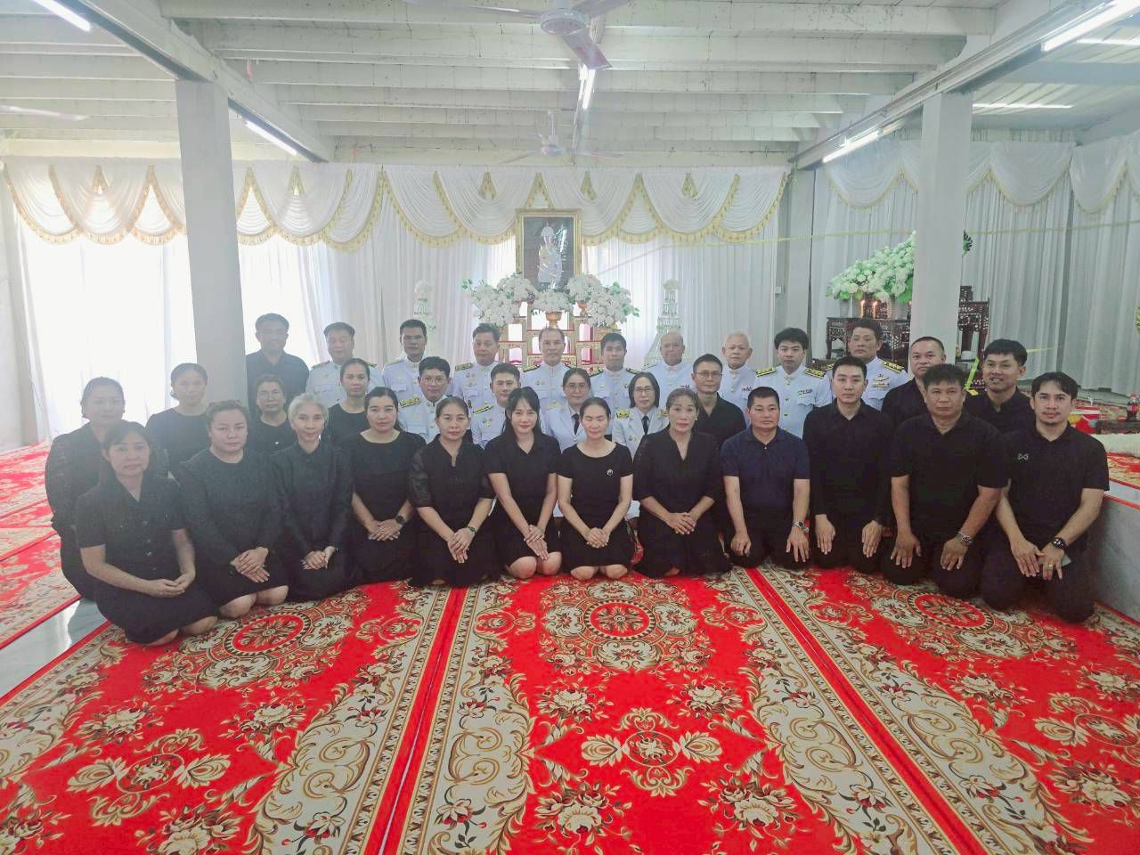วันนี้ (16 มิ.ย. 2569) เวลา 17.00 น. นายประจักษ์ อภัยภักดิ์ นายกเทศมนตรีตำบลวัดหลวง เป็นเจ้าภาพประกอบพิธีบำเพ็ญกุศล สวดพระอภิธรรม อุทิศถวายพระกุศลแด่ สมเด็จพระเจ้าลูกเธอ เจ้าฟ้าพัชรกิติยาภา นเรนทราเทพยวดี กรมหลวงราชสาริณีสิริพัชร มหาวัชรราชธิดา ณ วัดจอมทอ
