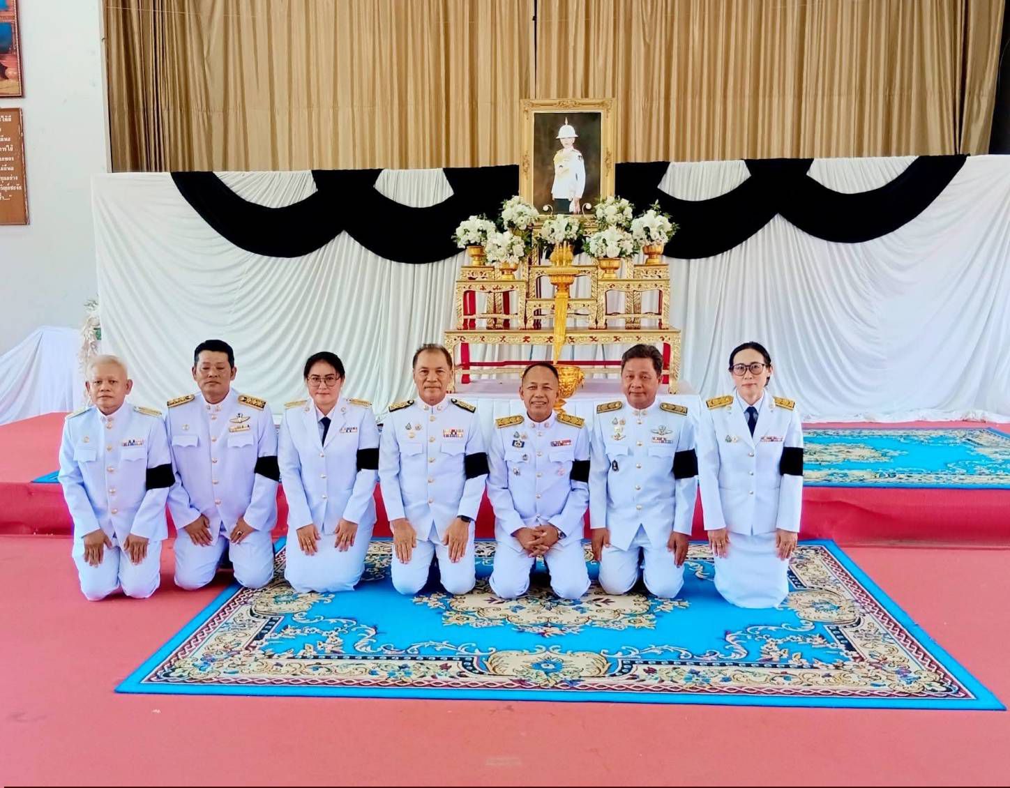 ท่านนายกประจักษ์  อภัยภักดิ์ พร้อมหัวหน้าส่วนราชการ เทศบาลตำบลวัดหลวง  ร่วมพิธีถวายน้ำสรงและถวายสักการะพระศพ สมเด็จพระเจ้าลูกเธอ เจ้าฟ้าพัชรกิติยาภา  ฯ. ในวันอาทิตย์ 14 มิถุนายน 2569 ที่หอประชุมอำเภอโพนพิสัย จังหวัดหนองคาย