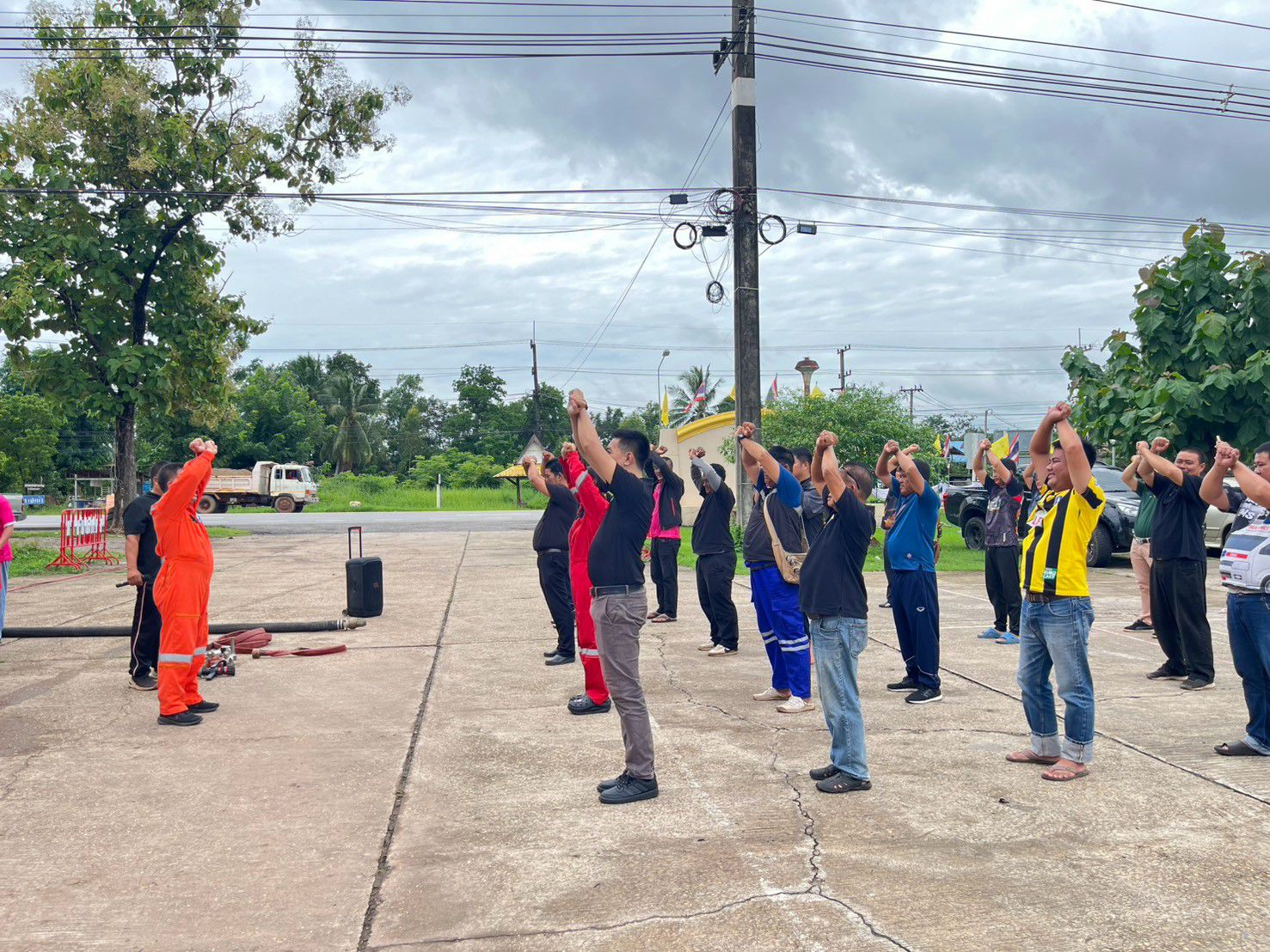 วันที่ 4/สิงหาคม/2569 เวลา 14.20 น. นักป้องกันบรรเทาสาธารณภัย จัดอบรมให้ความรู้เกี่ยวกับใช้อุปกรณ์ควบคุมเพลิง