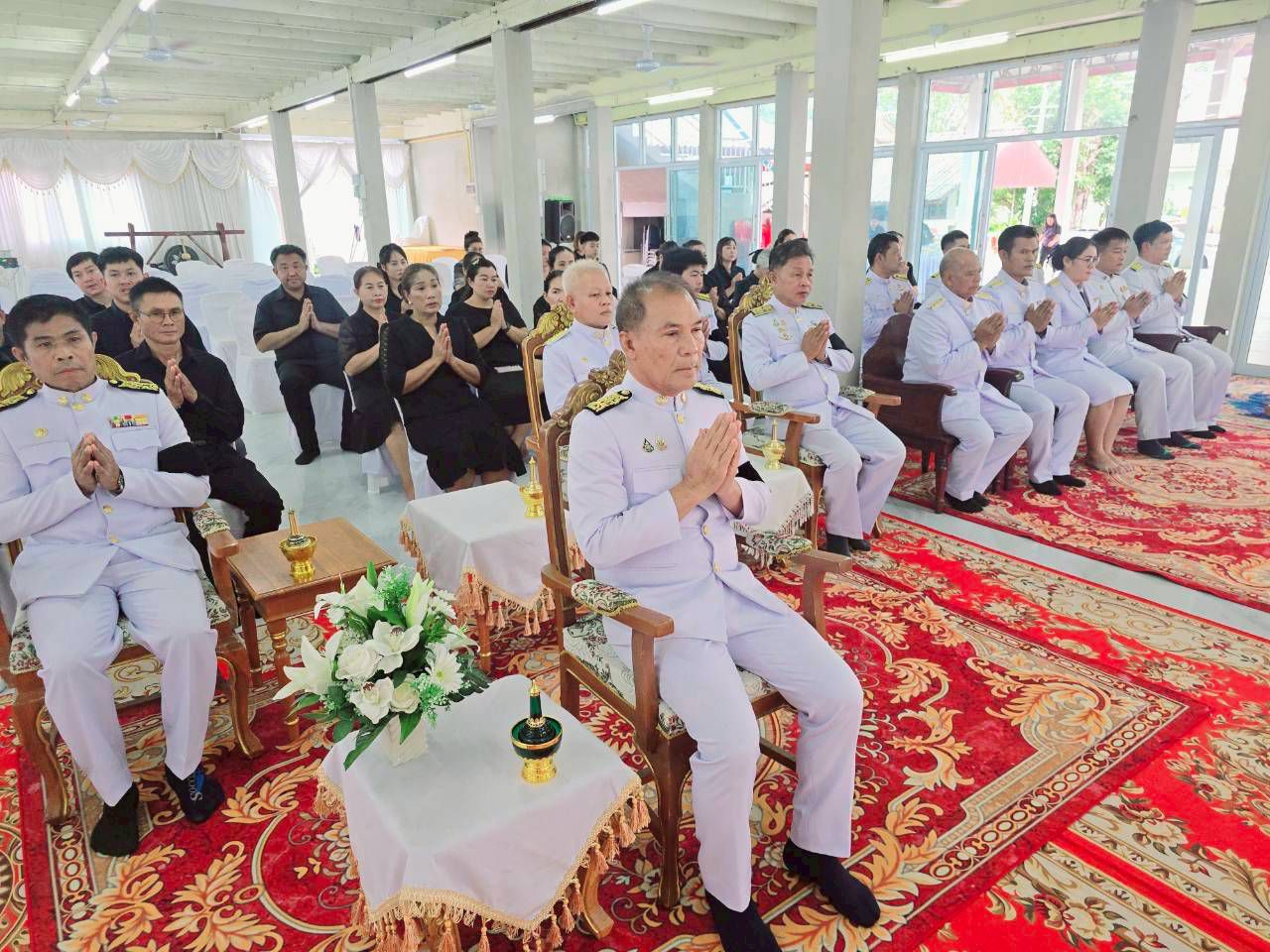 วันนี้ (16 มิ.ย. 2569) เวลา 17.00 น. นายประจักษ์ อภัยภักดิ์ นายกเทศมนตรีตำบลวัดหลวง เป็นเจ้าภาพประกอบพิธีบำเพ็ญกุศล สวดพระอภิธรรม อุทิศถวายพระกุศลแด่ สมเด็จพระเจ้าลูกเธอ เจ้าฟ้าพัชรกิติยาภา นเรนทราเทพยวดี กรมหลวงราชสาริณีสิริพัชร มหาวัชรราชธิดา ณ วัดจอมทอ