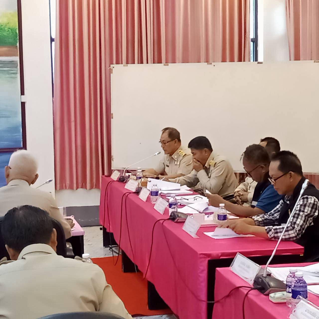 ประชุมสภาเทศบาลตำบลวัดหลวง สมัยสามัญที่ 2 ครั้งที่ 1/2569 วันที่ 5 สิงหาคม 2569 เวลา 09.30 น.